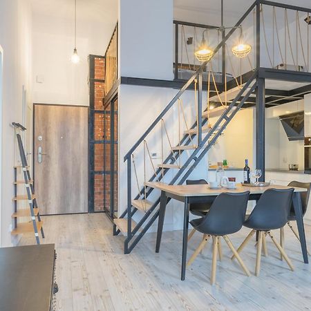 Apartament Z Antresola Nowa Papiernia Wrocław Eksteriør billede